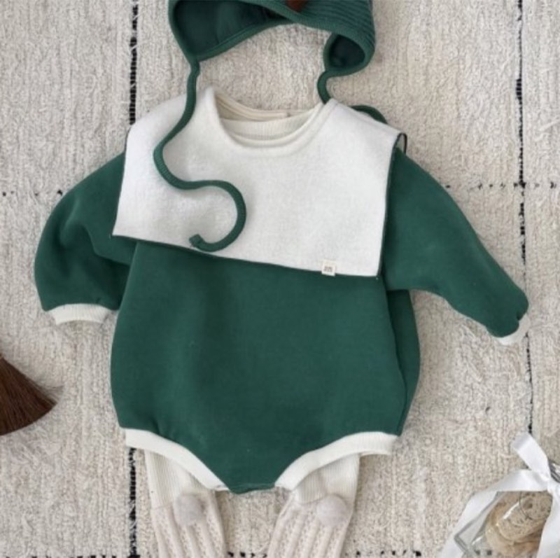 Bebe Holic Roel cape set · Green